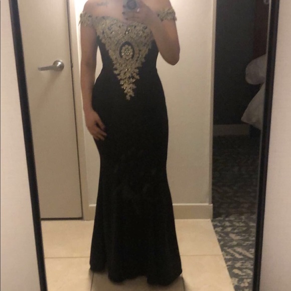 Mermaid Dress - Picture 3 of 4